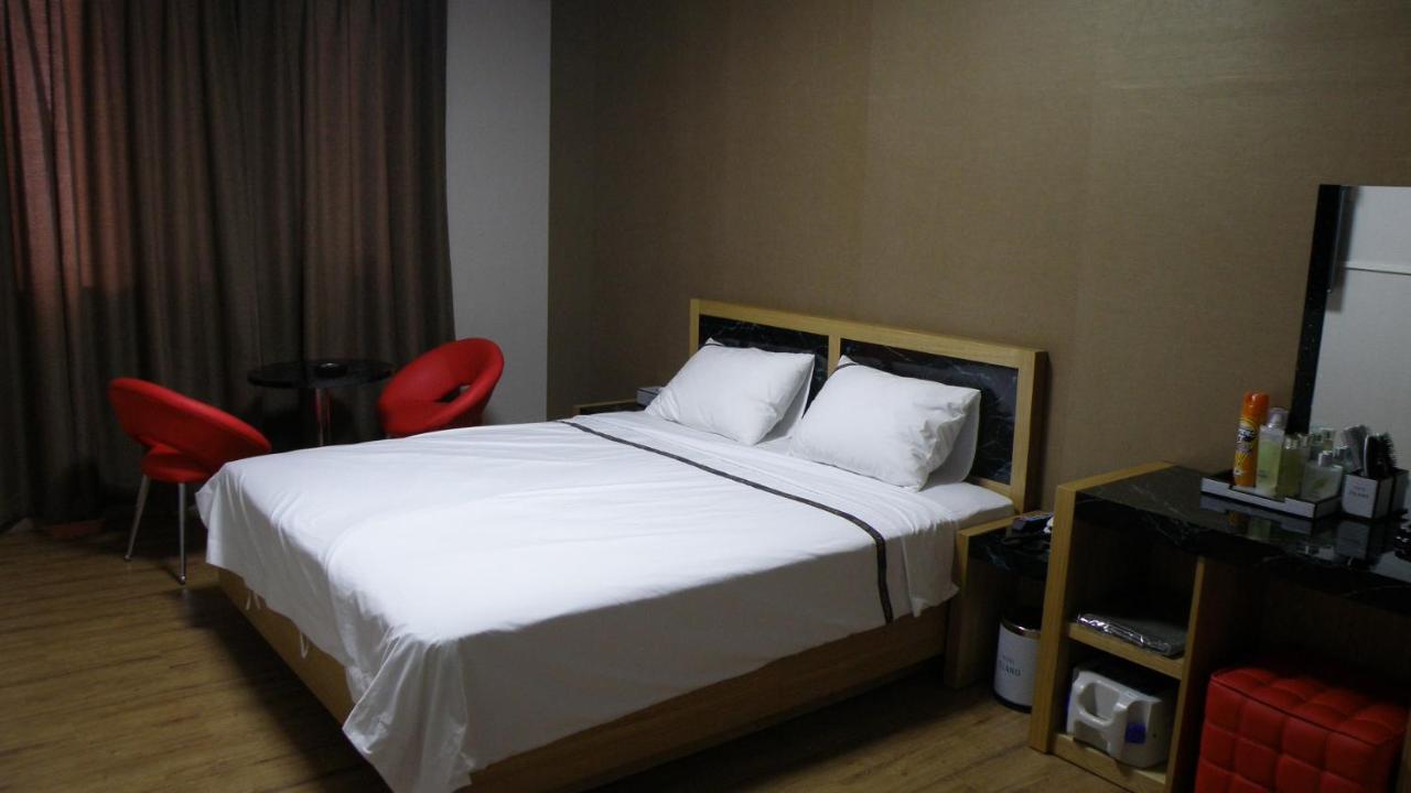Daecheon Island Hotel Порьон Екстер'єр фото