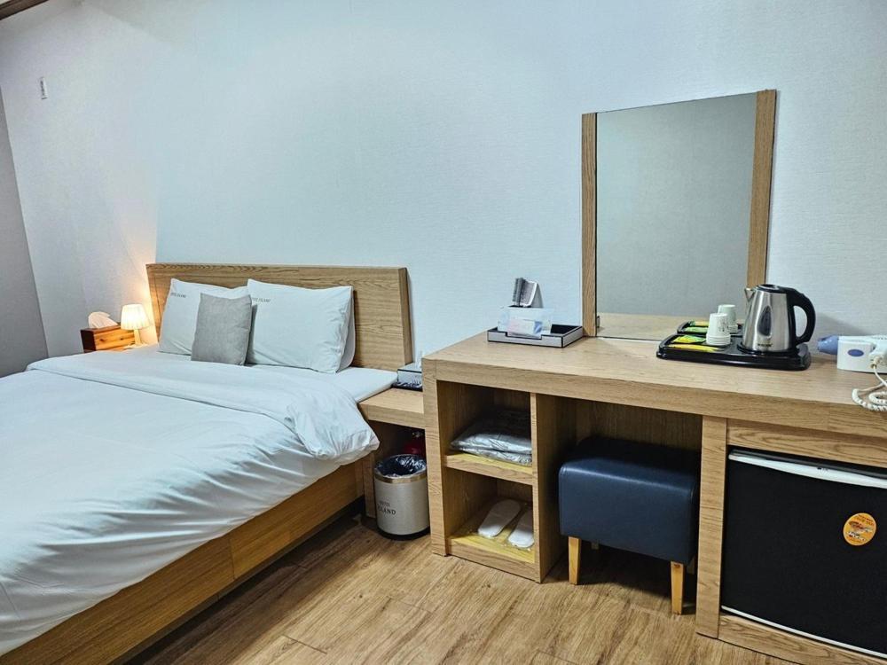 Daecheon Island Hotel Порьон Екстер'єр фото