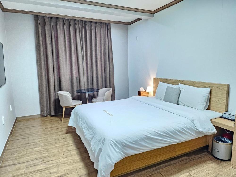 Daecheon Island Hotel Порьон Екстер'єр фото